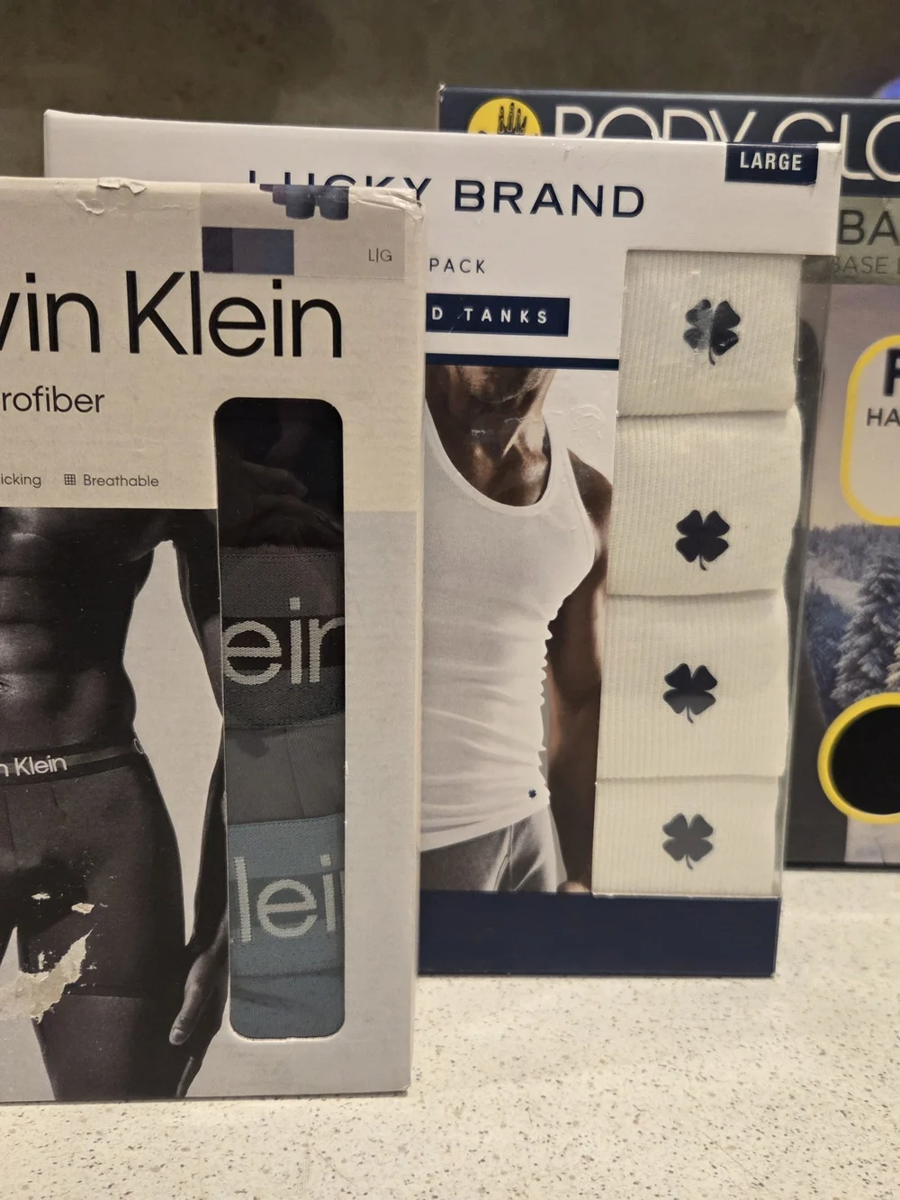 Brand Name Men Essentials